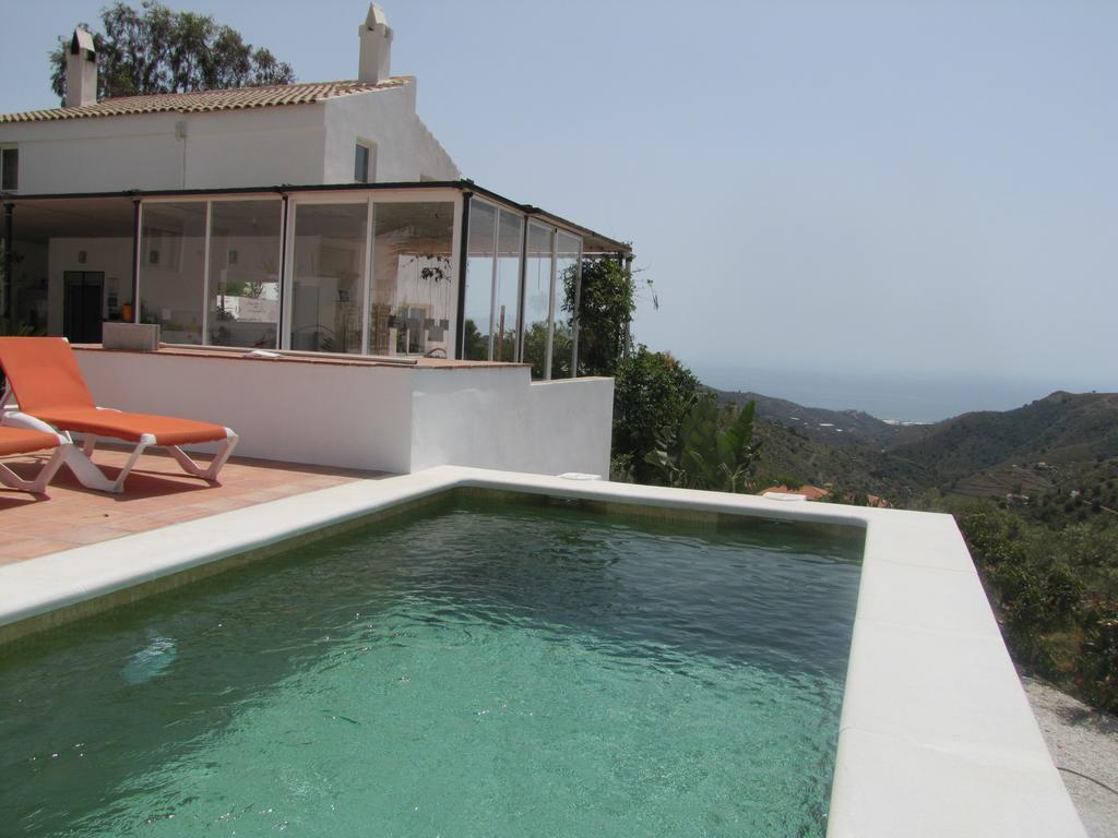 Casa Los Dos (Adults Only) Sayalonga Buitenkant foto